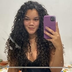 Foto de Marieh Temponi ao vivo na webcam