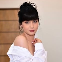 Foto de Marinna Montez ao vivo na webcam