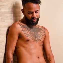 Foto de Matheus Ofc ao vivo na webcam