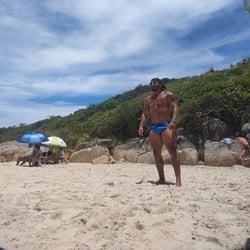 Foto de Mau Mau Costs ao vivo na webcam