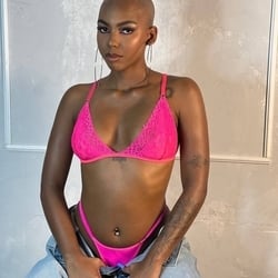 Foto de Mavi 01110 ao vivo na webcam