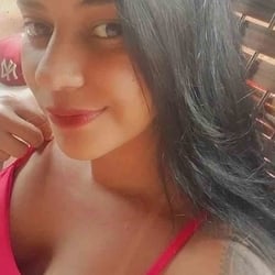 Foto de May Mel ao vivo na webcam