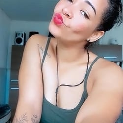 Foto de Maya 056 ao vivo na webcam