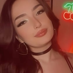 Foto de Maya Catarina ao vivo na webcam