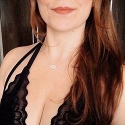 Foto de Maya Eve ao vivo na webcam