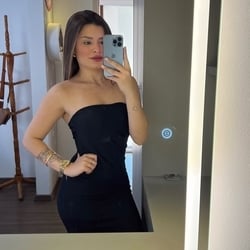 Foto de Maya Hot - videos sexo ao vivo Sexo ao Vivo