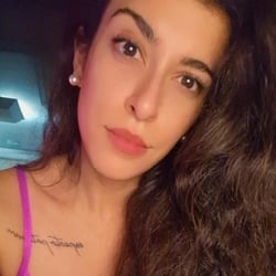 Foto de Maya Lellis ao vivo na webcam