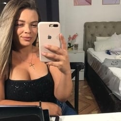 Foto de Mayara Gata Mine ao vivo na webcam