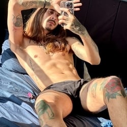 Foto de Mayzon Wild ao vivo na webcam