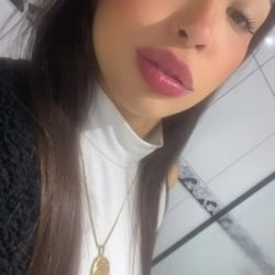 Foto de Megan Safada 69 ao vivo na webcam