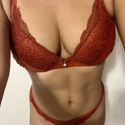 Foto de Mel Neiva ao vivo na webcam