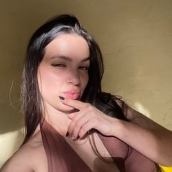 Foto de Melissa 255 ao vivo na webcam