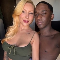 Foto de Melissa Lisboa ao vivo na webcam