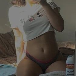 Foto de Mell 01 ao vivo na webcam