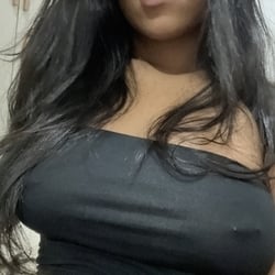 Foto de Melzinha 420 ao vivo na webcam