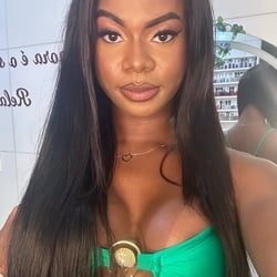 Foto de Melzinha Dotada ao vivo na webcam