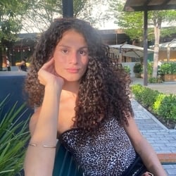 Foto de Mia Almeida 34 ao vivo na webcam