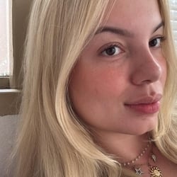 Foto de Mia Galvão - videos sexo ao vivo Sexo ao Vivo