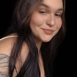 Foto de Mia Moon ao vivo na webcam