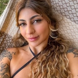 Foto de Mia White 0406 ao vivo na webcam