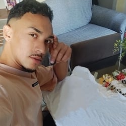 Foto de Miguel Xavier ao vivo na webcam