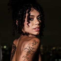 Foto de Mih 22 ao vivo na webcam