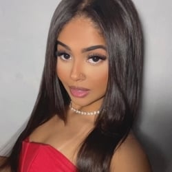 Foto de Mikaelly Valença ao vivo na webcam