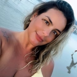 Foto de Mila Secrets ao vivo na webcam