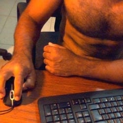 Foto de Militar Sedutor - videos sexo ao vivo Sexo ao Vivo