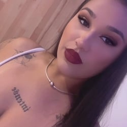 Foto de Millena Espin ao vivo na webcam