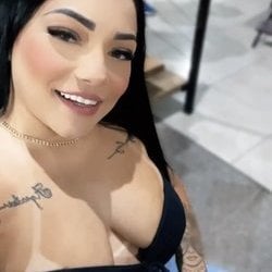 Foto de Millena Souza ao vivo na webcam