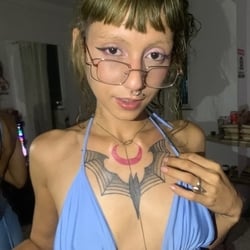 Foto de Milli ao vivo na webcam