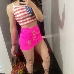 Foto de Mirella Lima ao vivo na webcam