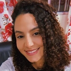 Foto de Mirella Rocha ao vivo na webcam