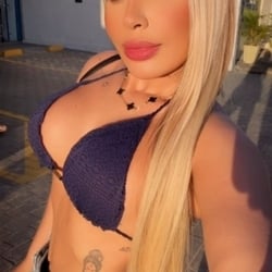 Foto de Mirelle Cardoso ao vivo na webcam