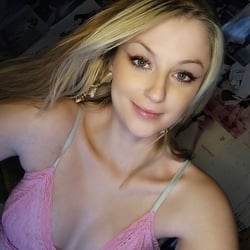 Foto de Miss Quece 96 ao vivo na webcam