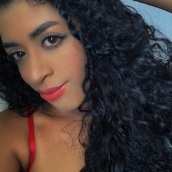 Foto de Mística Ariana ao vivo na webcam