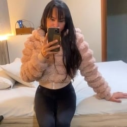 Foto de Mistiky - videos sexo ao vivo Sexo ao Vivo