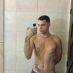 Foto de MLK Sarcástico ao vivo na webcam