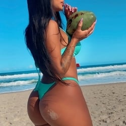 Foto de Molhadinha 002 ao vivo na webcam