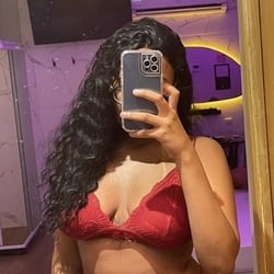 Foto de Monaliza 777 - videos sexo ao vivo Sexo ao Vivo