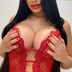 Foto de Morena 69 Hot ao vivo na webcam