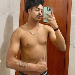 Foto de Moreno Quente ao vivo na webcam