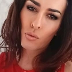 Foto de Mulher Trans Juh ao vivo na webcam