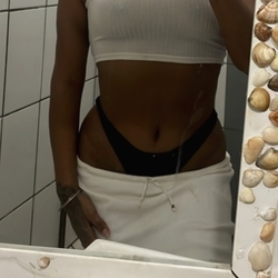 Mya Arqueira