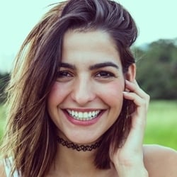 Foto de Isa Atik ao vivo na webcam