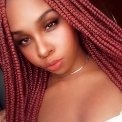 Foto de Myh Sensação ao vivo na webcam