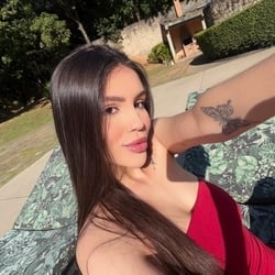 Foto de Mymy 19 - videos sexo ao vivo Sexo ao Vivo