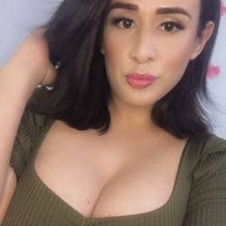 Foto de Myohanna ao vivo na webcam