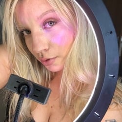 Foto de Nanda Lize ao vivo na webcam